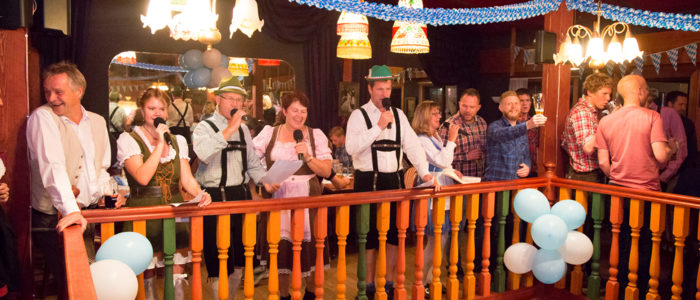 20140927-Oktoberfest-8590-700x300